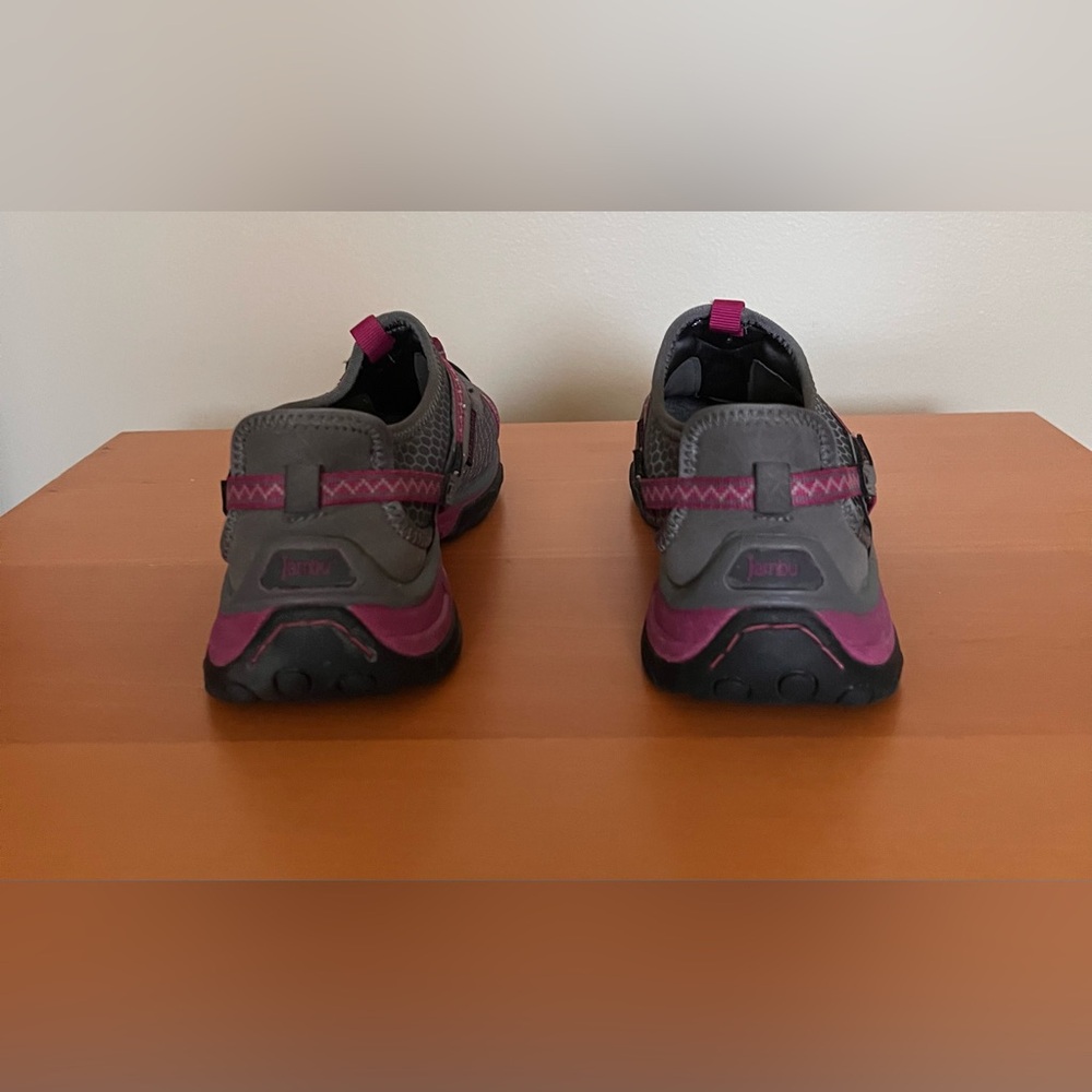Jambu Gray with Raspberry Athletic Shoe - Picture 4 of 11